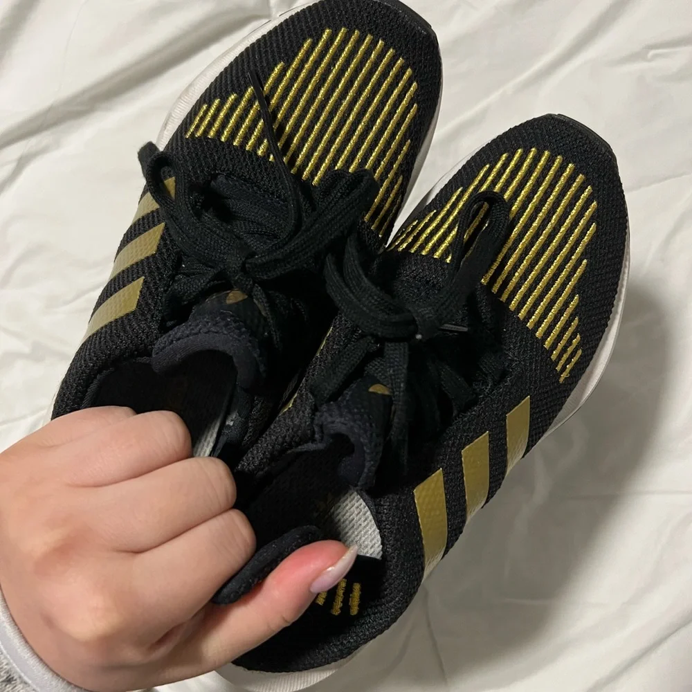 Adidas Swift knit sneakers - Picture 5 of 7